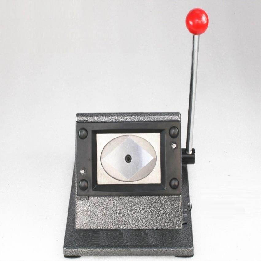 Oval 39-31mm Badge Die Cutter