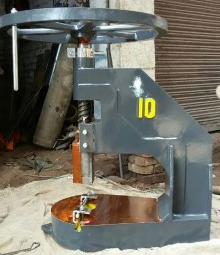 Hand Fly Press Steel Machine