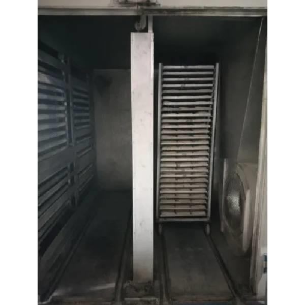Hot Air Tray Dryer Oven, 1000 KG Capacity