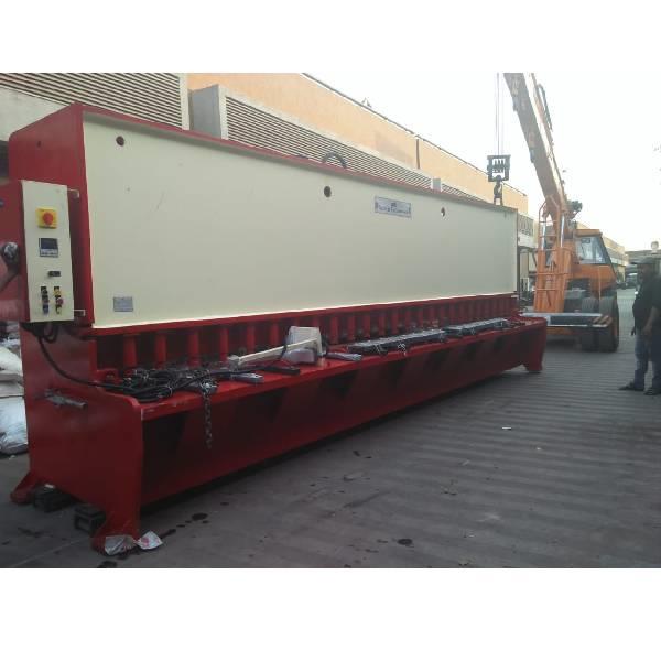 Hydraulic Shearing Machine
