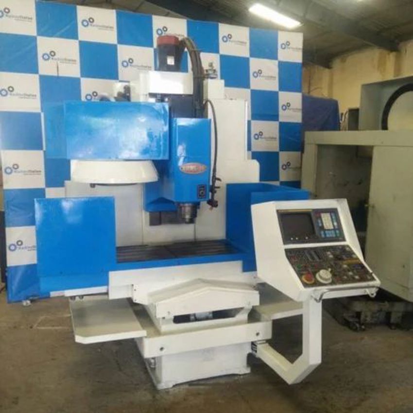 Imported Tongil TNV 40 F VMC Machine