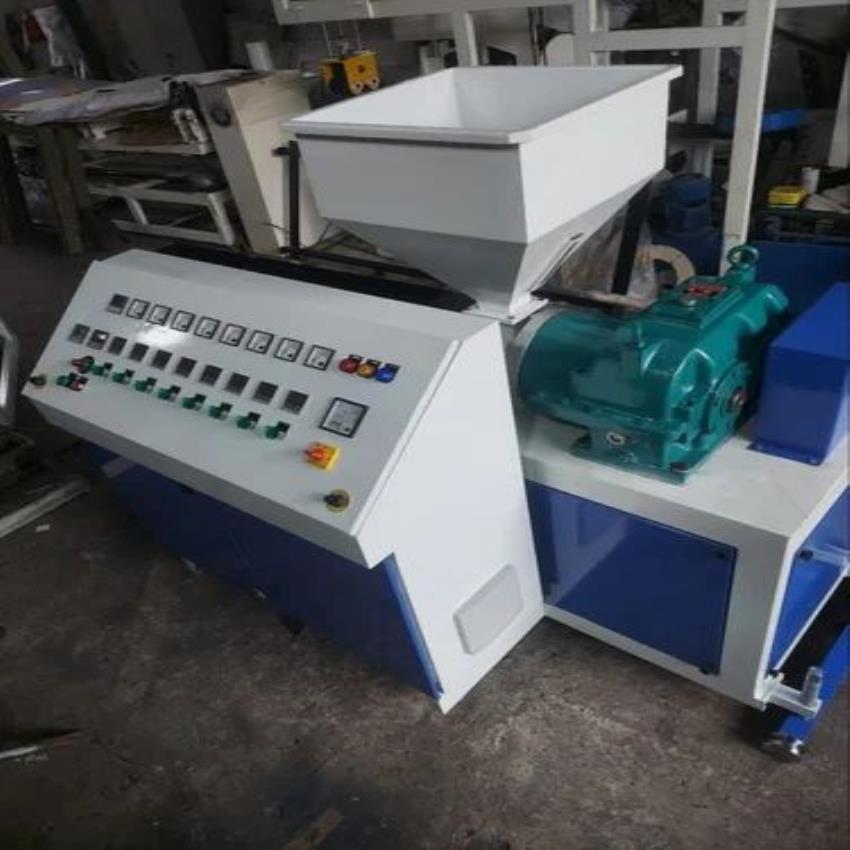 Industrial Extruder Machine