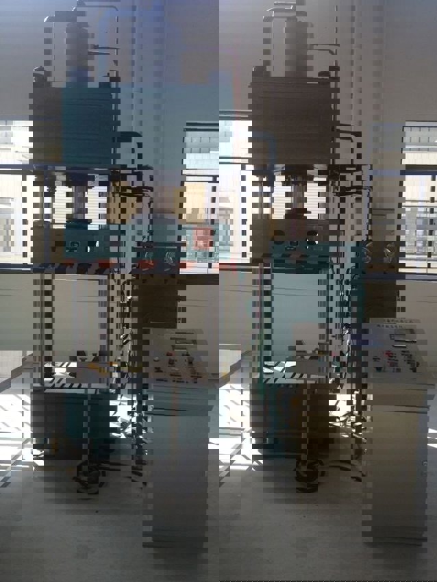 Three Phase Hydraulic Press