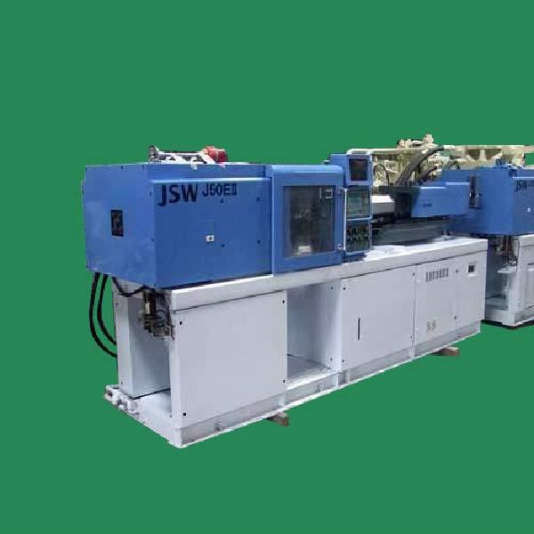 Injection Molding Device