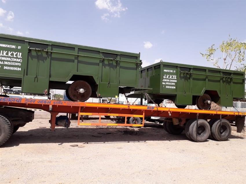 Iron Railway Hopper Wagon