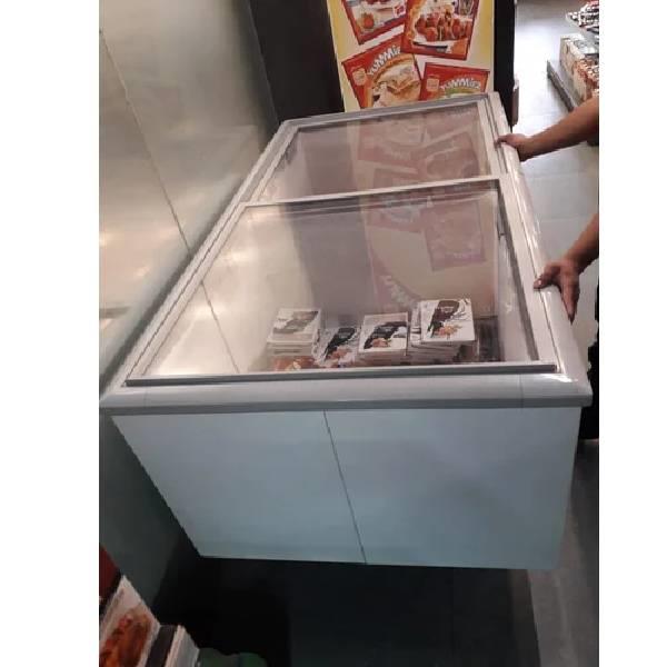 Island Freezer With 5 Baskets