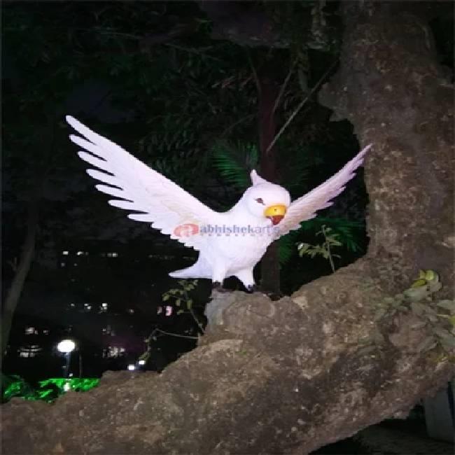 Kakatua Decorative Sculpture