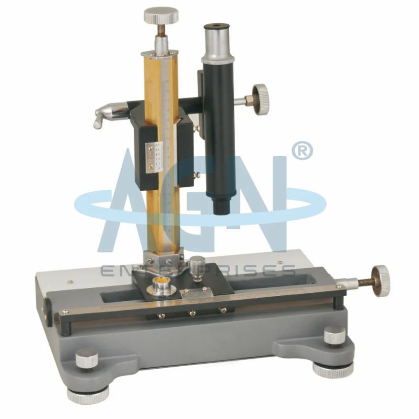 LAB Travelling Microscope