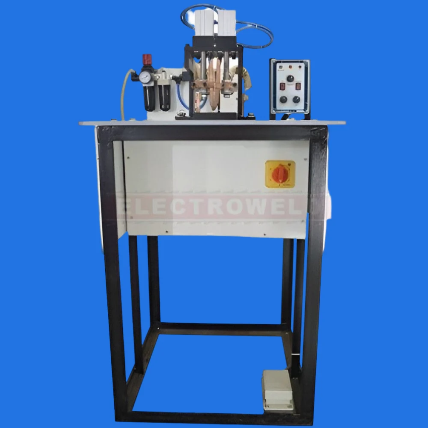 Lithium Cell Spot Welding Machine, Industrial Grade, 3-5 KVA Input