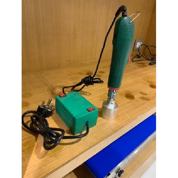 Manual Bottle Cap Sealing Machine