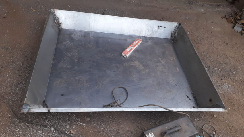 Manual MS Concrete Mixing Tray 1 Bag