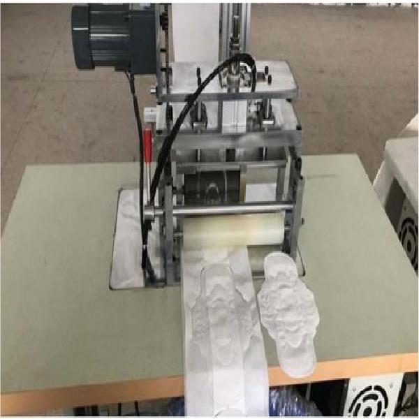 Manual Napkin Fabrication Machine