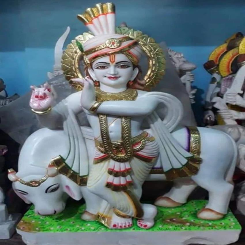 Marble Radha Krishna Statue