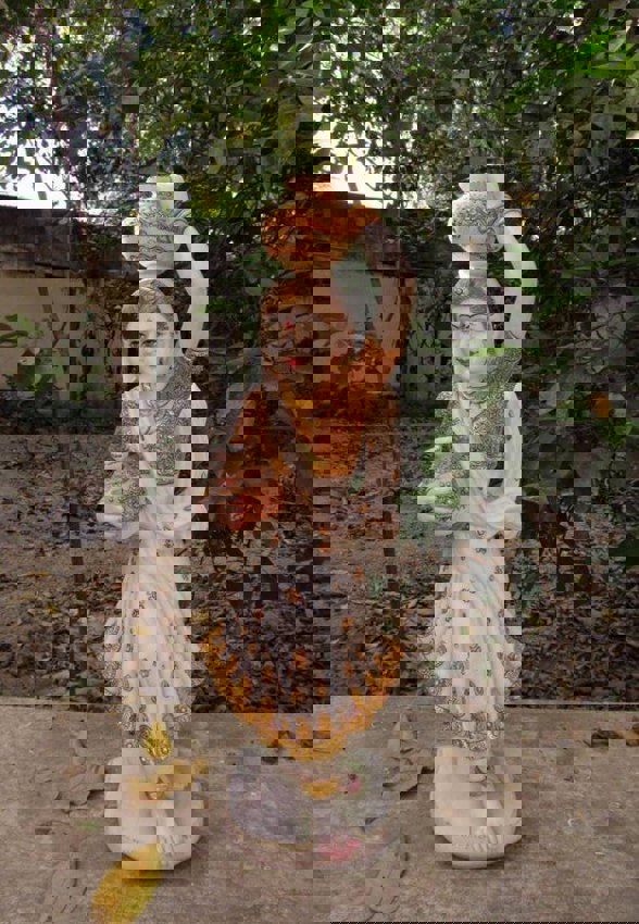 Marble Rajasthani Lady Sculpture