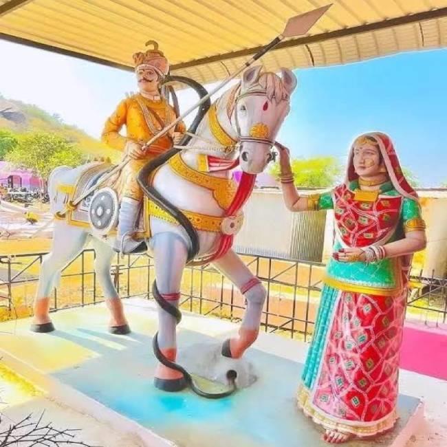 Marble Tejaji Maharaj Statue 4ft