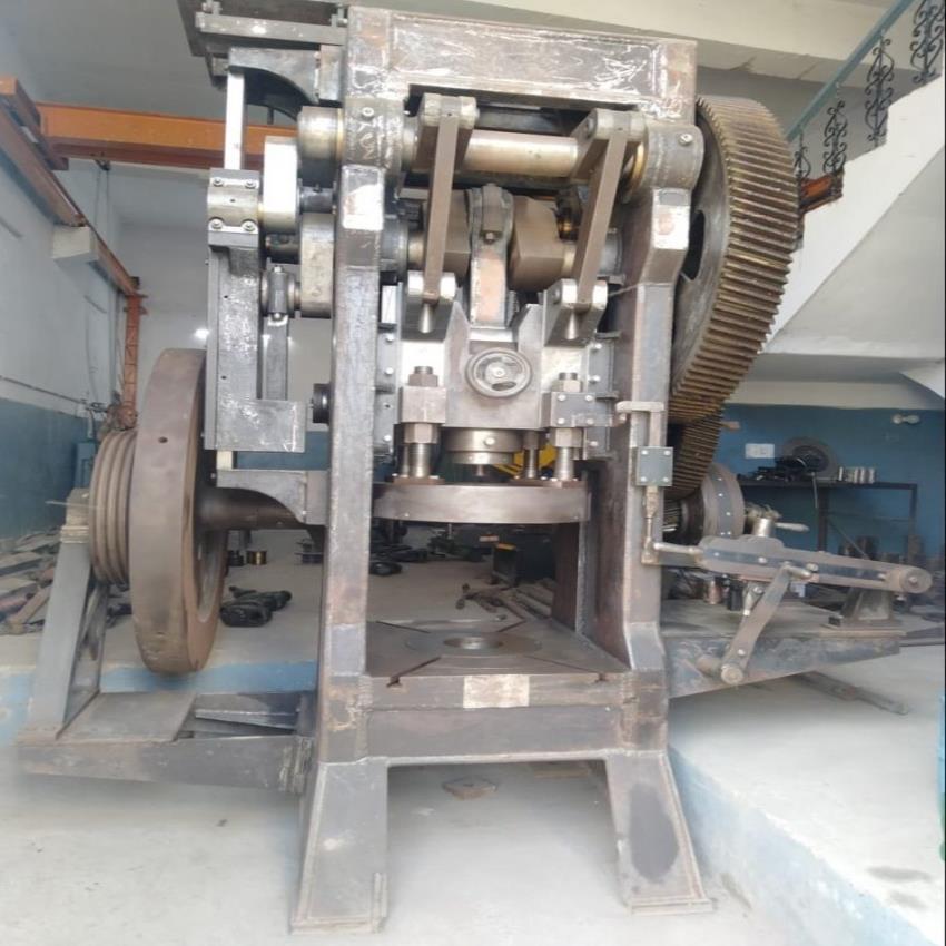 Mechanical Mild Steel Deep Drawing Press, 150 Ton Capacity