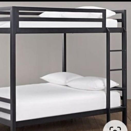 Metal Bunk Bed (30/72)