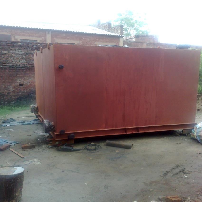 Metal Hot & Cold Storage Tanks