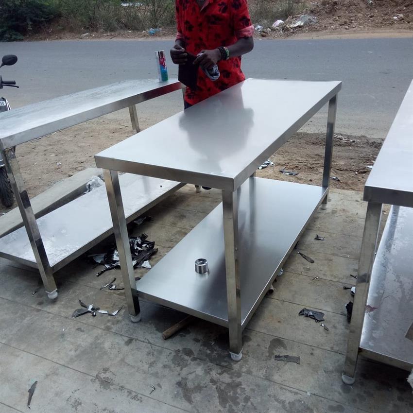 Metal Rectangular Hotel Exit Table