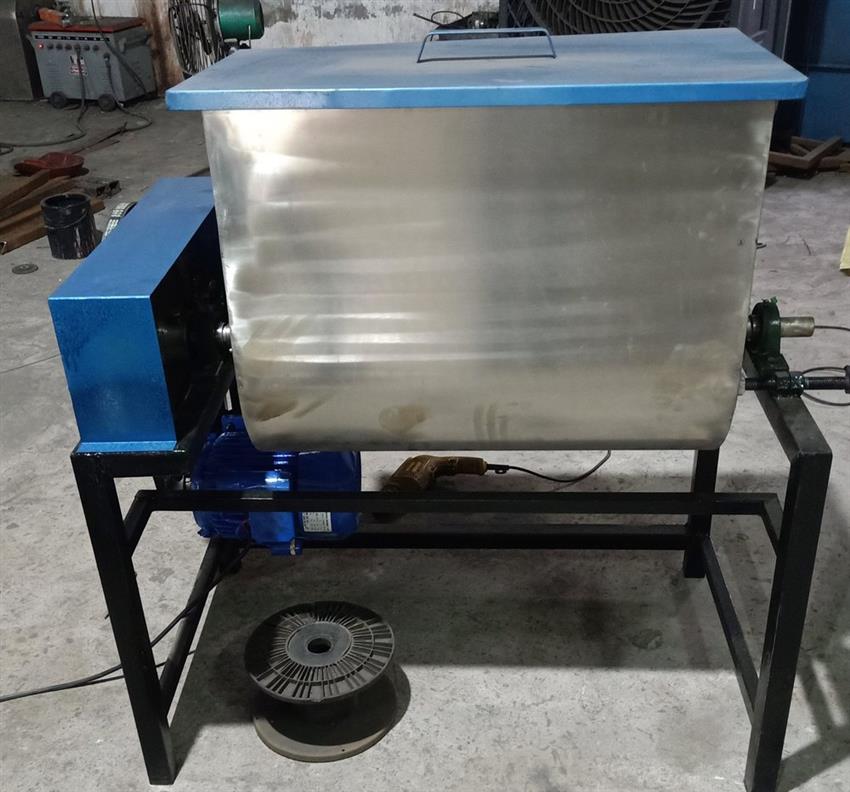 Mild Steel 50 Kg Commercial Mixture Machine