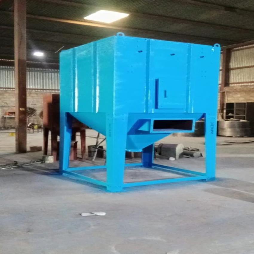Mild Steel Cartridge Dust Collector, Semi Automatic