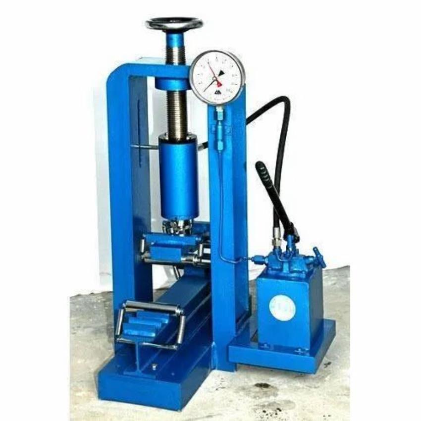 Manual Mild Steel Flexural Testing Machine