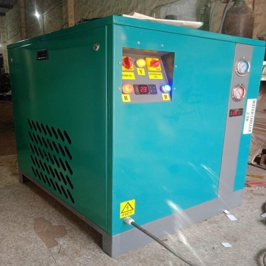 Mild Steel Pet Blowing Machine for Water Chiller