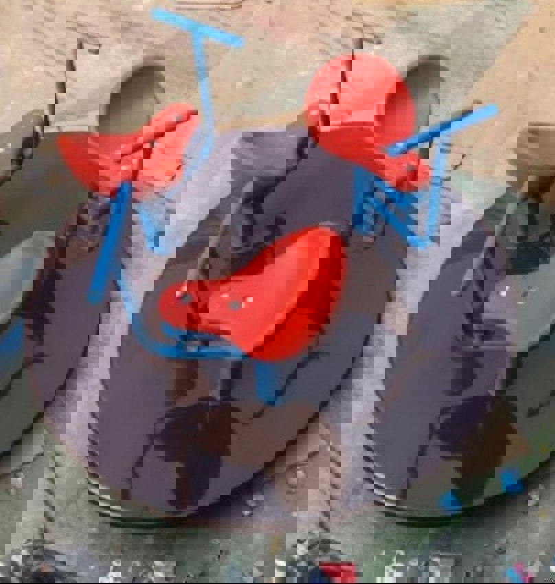 Mild Steel 3-Seater Playground Merry Go Round