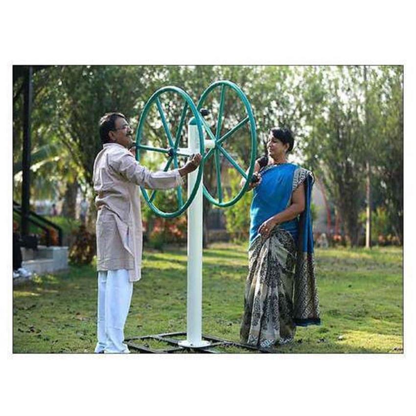 Outdoor Mild Steel Shoulder Builder