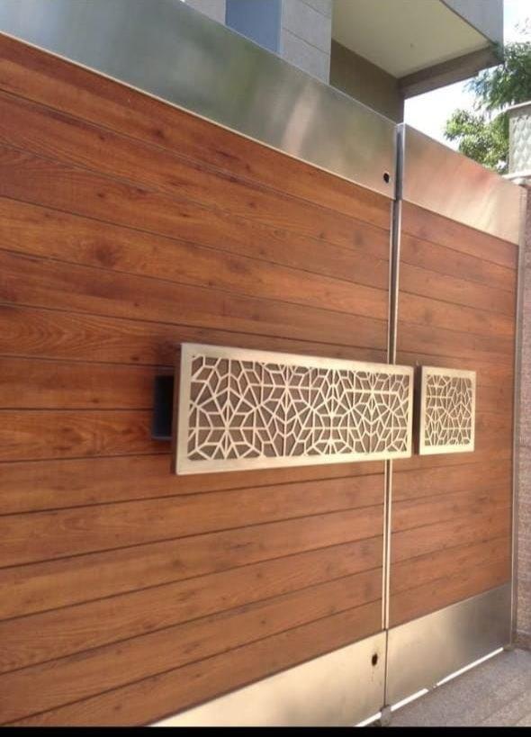 Modern Mild Steel Home Swing Gate