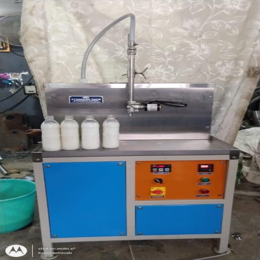 Geared Pump Liquid Filling Machine, Bottle Packaging