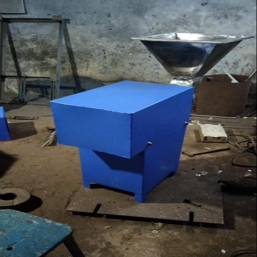 MS Semi-Automatic Fruit Crusher 1 HP Motor