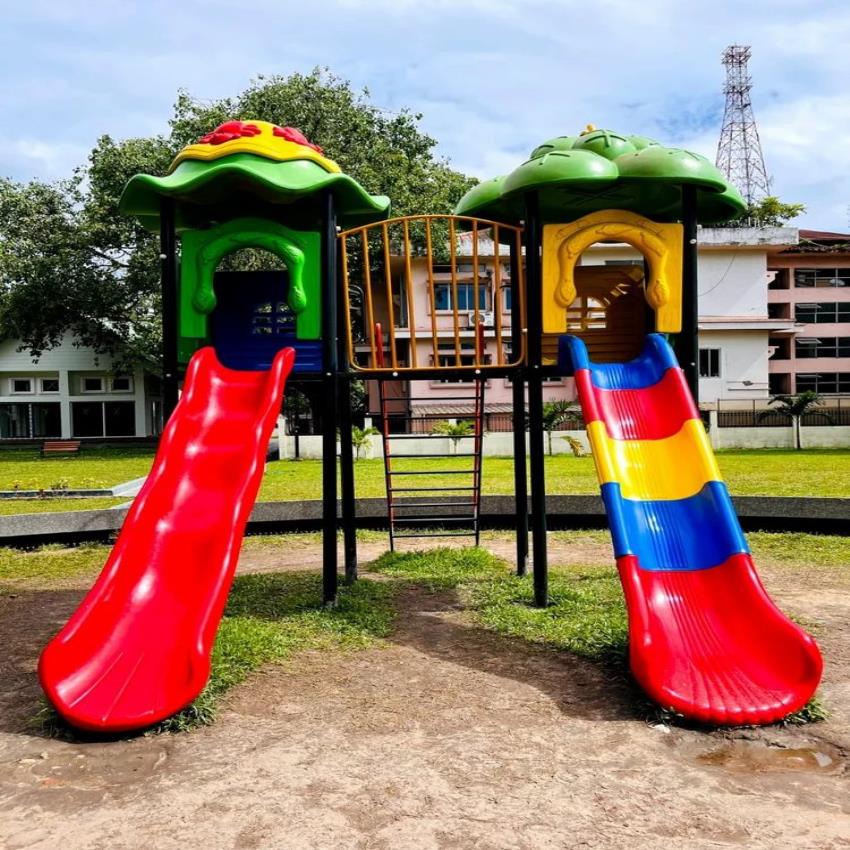 Multicolor FRP Outdoor Playground Multiplay Station Construction