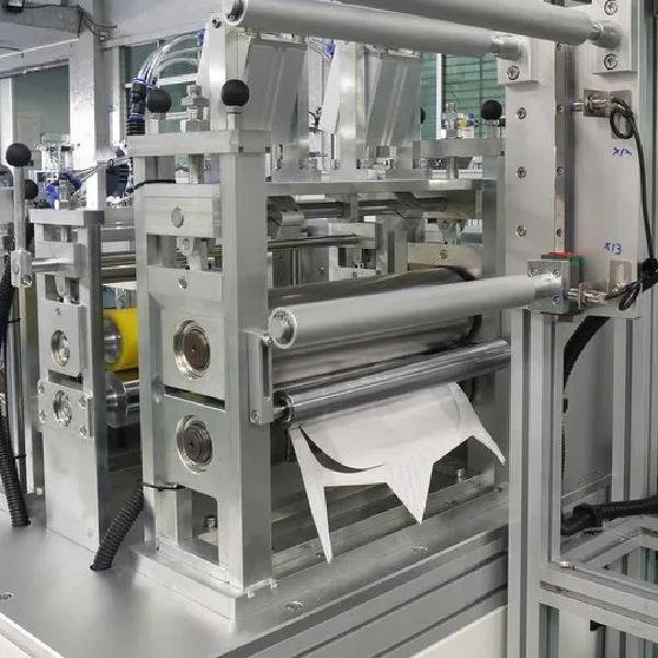 N95 Face Mask Manufacturing Machine