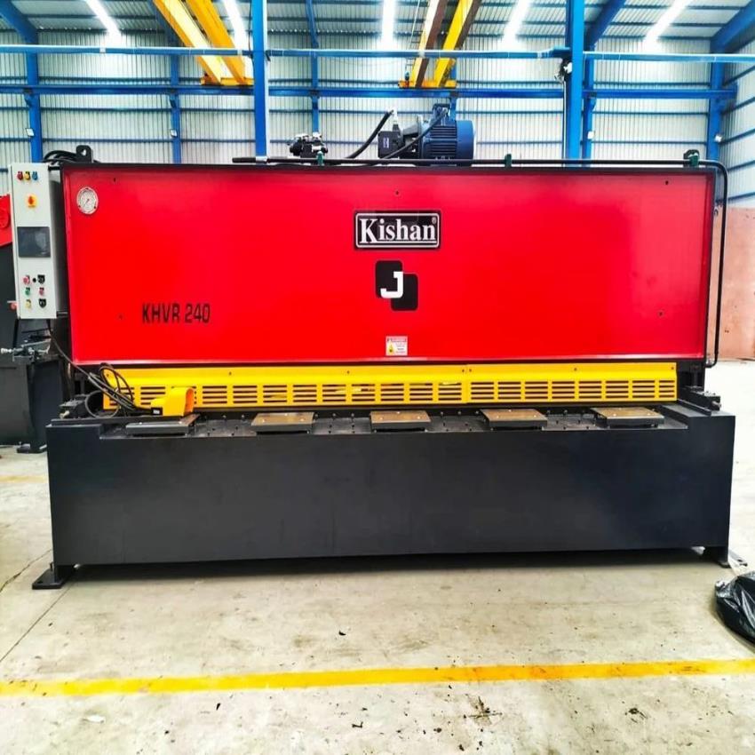 NC Hydraulic Guillotine Shear, Automobile Application, 6 MM Shearing