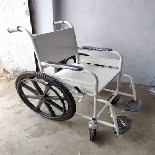Manual Non Folding Iron Wheel Chair