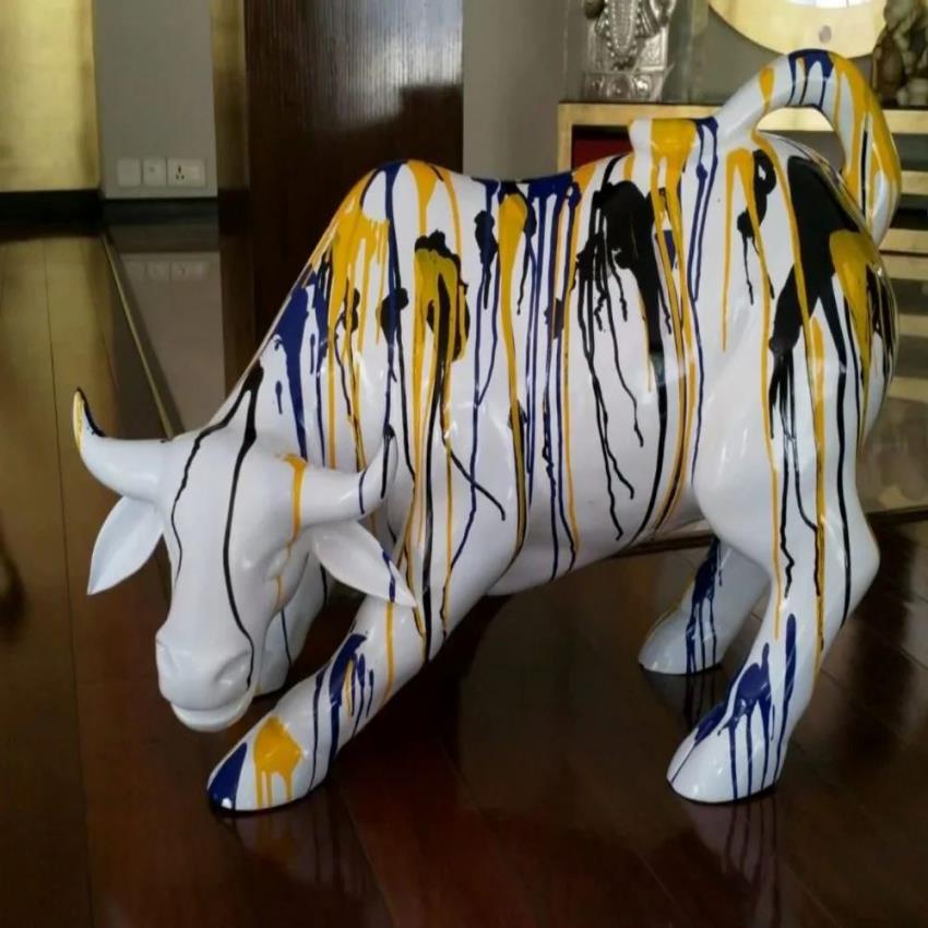 Open Fiber Bull Statue Mural