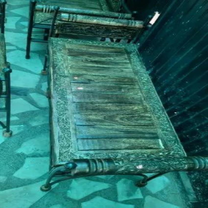 Outdoor Seating Bench