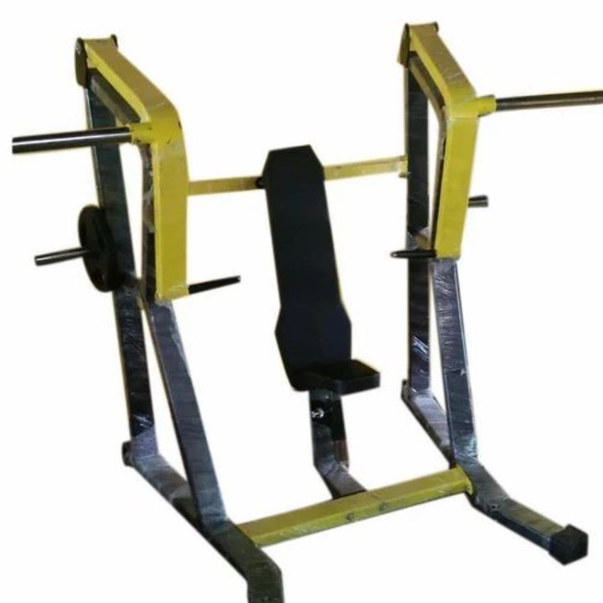 Exterior Chest Press Machine
