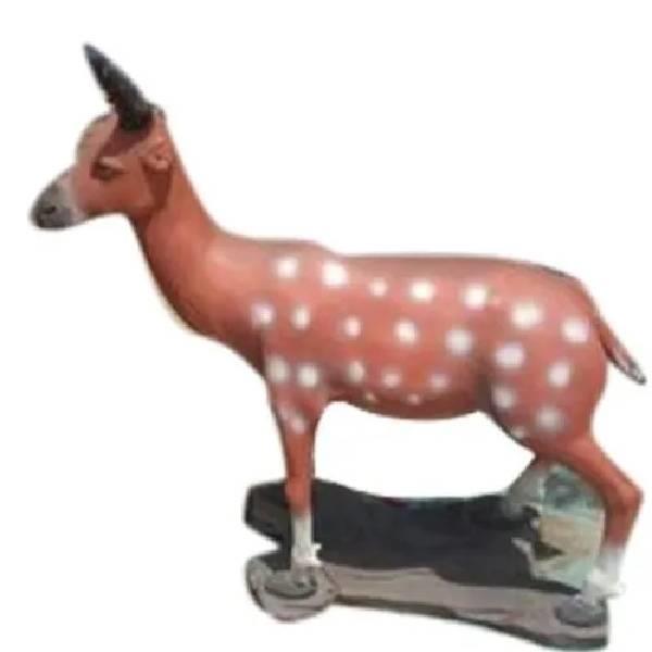 Outdoor FRP Deer Sculpture