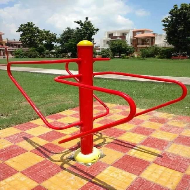 Outdoor Park Push Up Bar