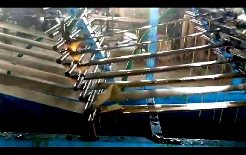 Paper Reel Gumming Machine