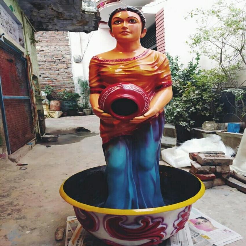 Exterior Decor Amusement Statue