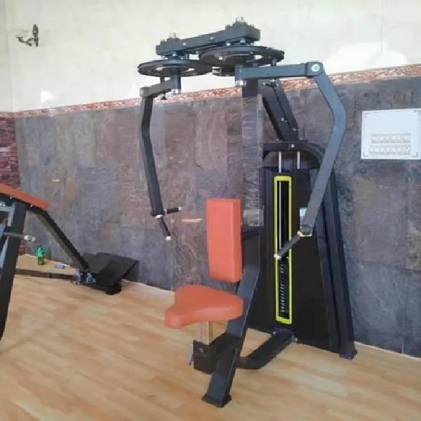 Pec Deck Fly Machine