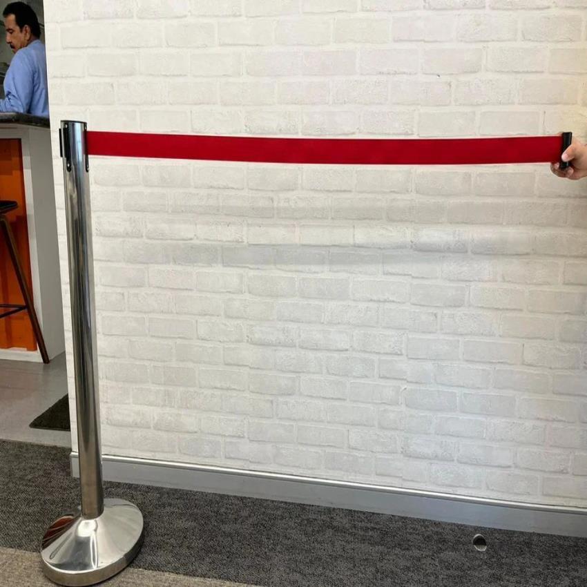 Polished Mall Queue Manager Stand