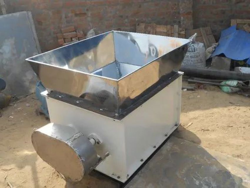 PET Bottle Pre-Crusher Machine