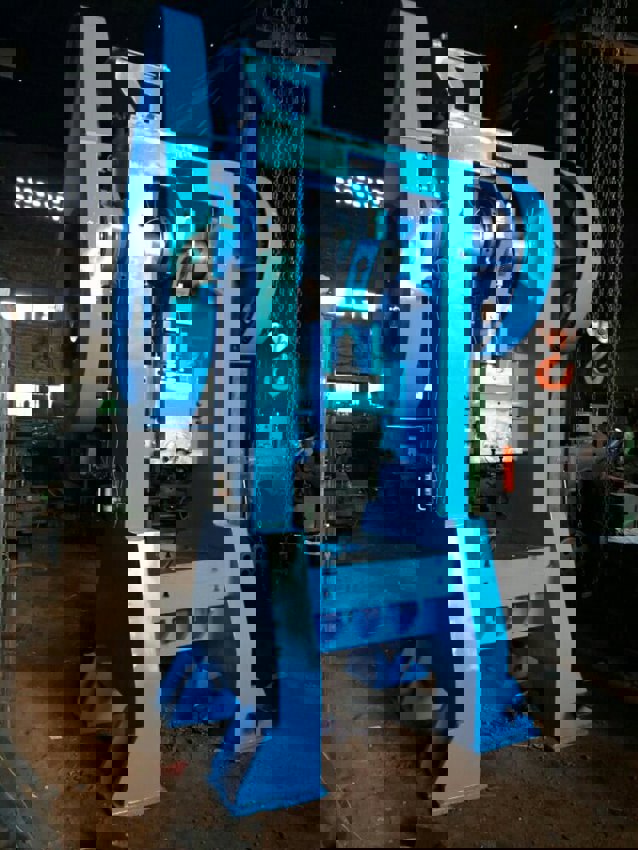 Pillar Power Press Machine