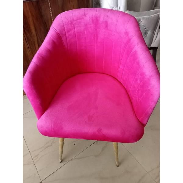 Pink Bistro Seating