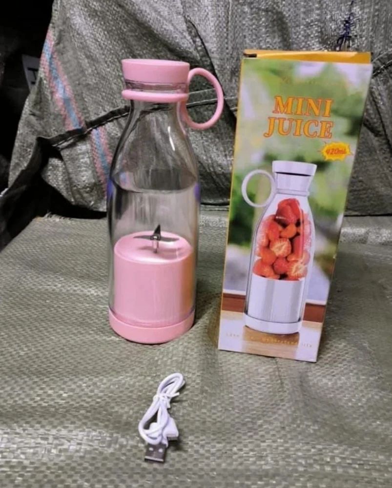 Plastic Electric Mini Juicer, for Home