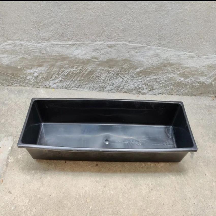 Plastic Goat Feeding Equipment